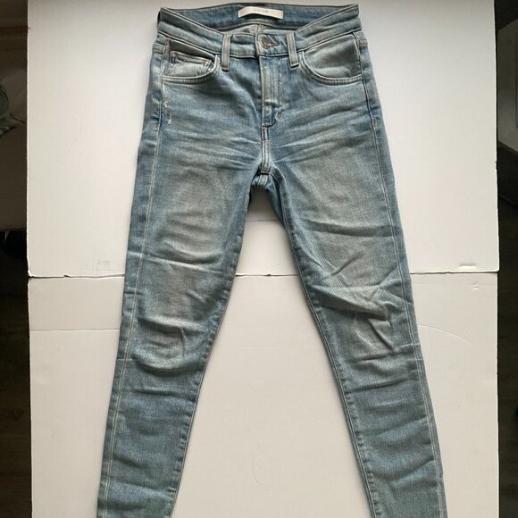 Joe's Jeans Women's Size W24 Mid Rise Skinny Crop Raw Hem Classic Skinny Denim - Picture 1 of 10